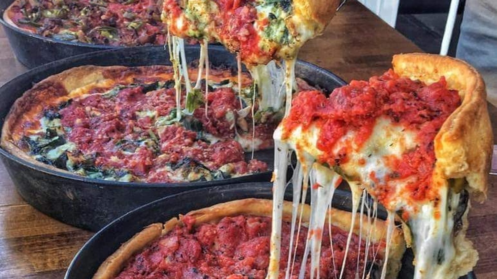 Award-winning Chicago deep dish